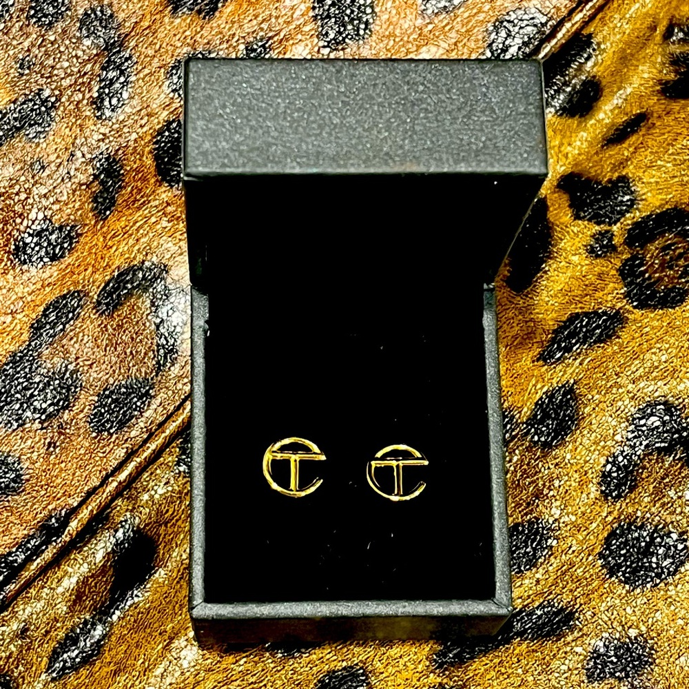 TELFAR Jewelry | TELFAR Logo Stud Earrings - GOLD